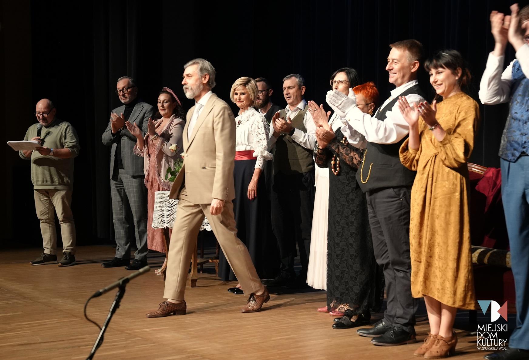 Spektakl „Adwokat i róże”