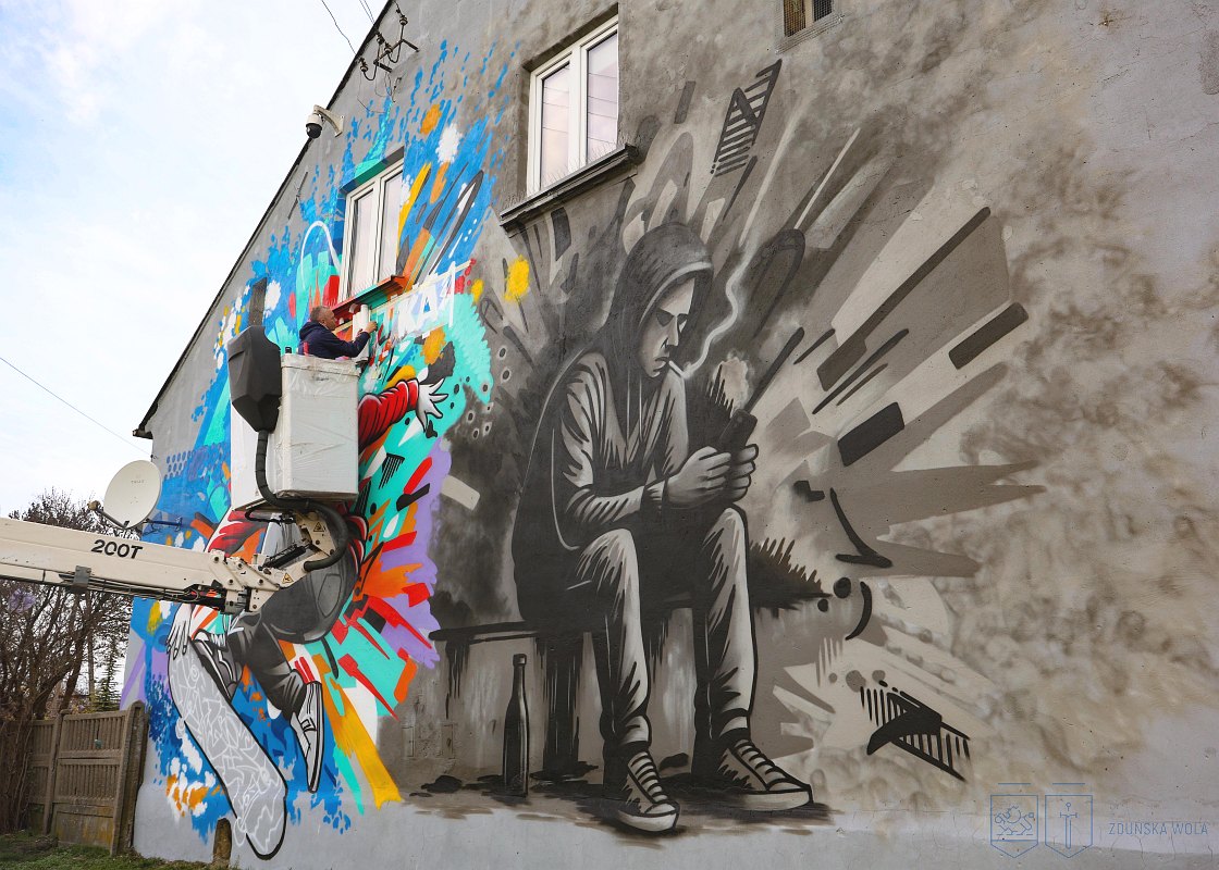 Mural z konkursu „Życie to sztuka – maluj je bez używek!”